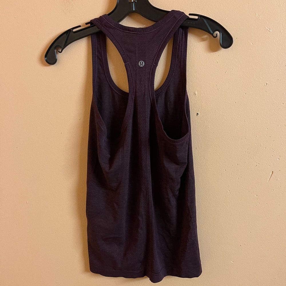 Lululemon Swiftly Speed Racerback Burgundy Size 6